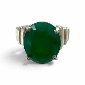 Natural Emerald Ring Oval Faceted Ring