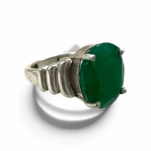 Natural Emerald Ring Oval Faceted Ring